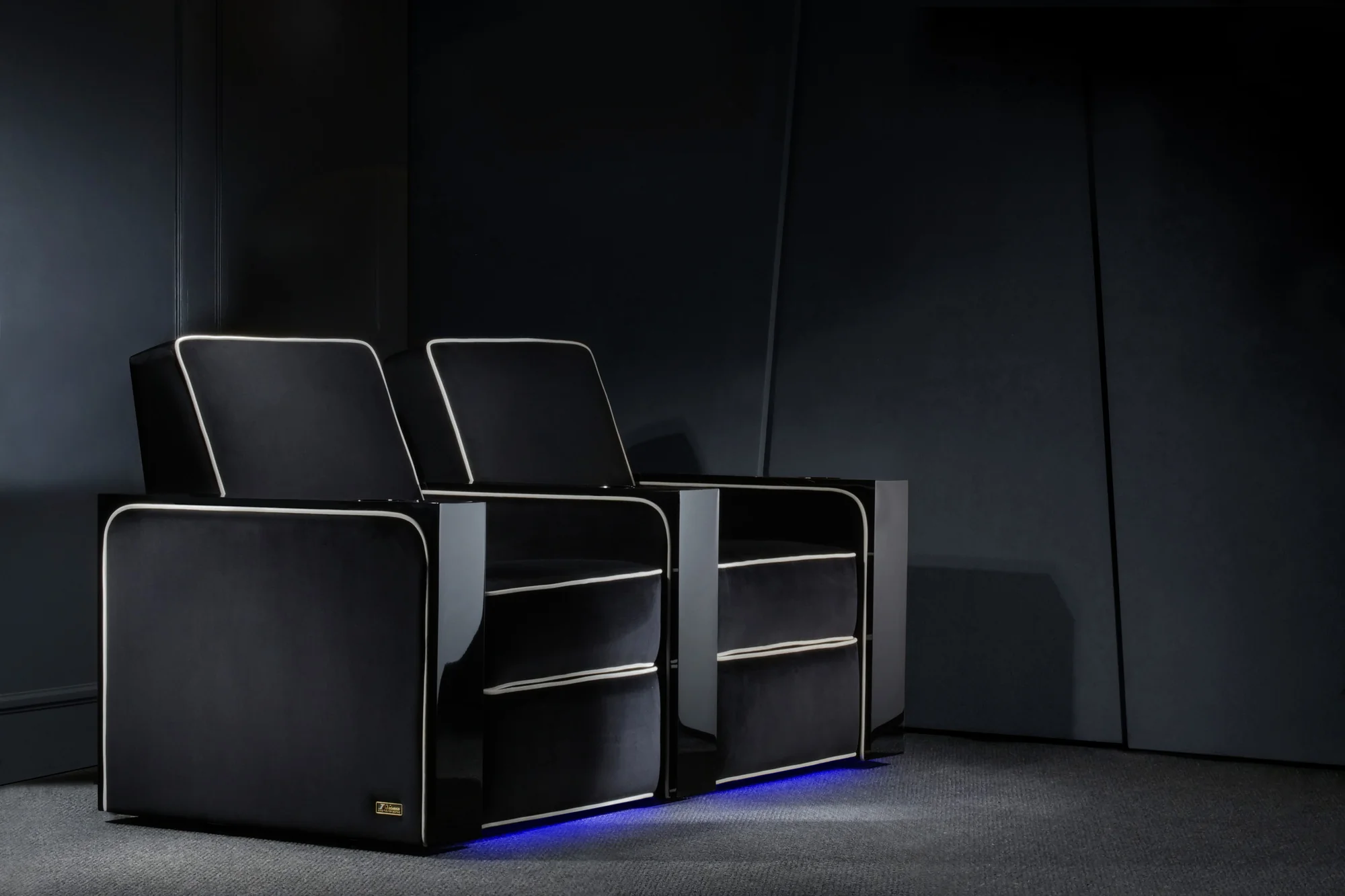 Naples Elegance Home Theater Lounge - Image 3