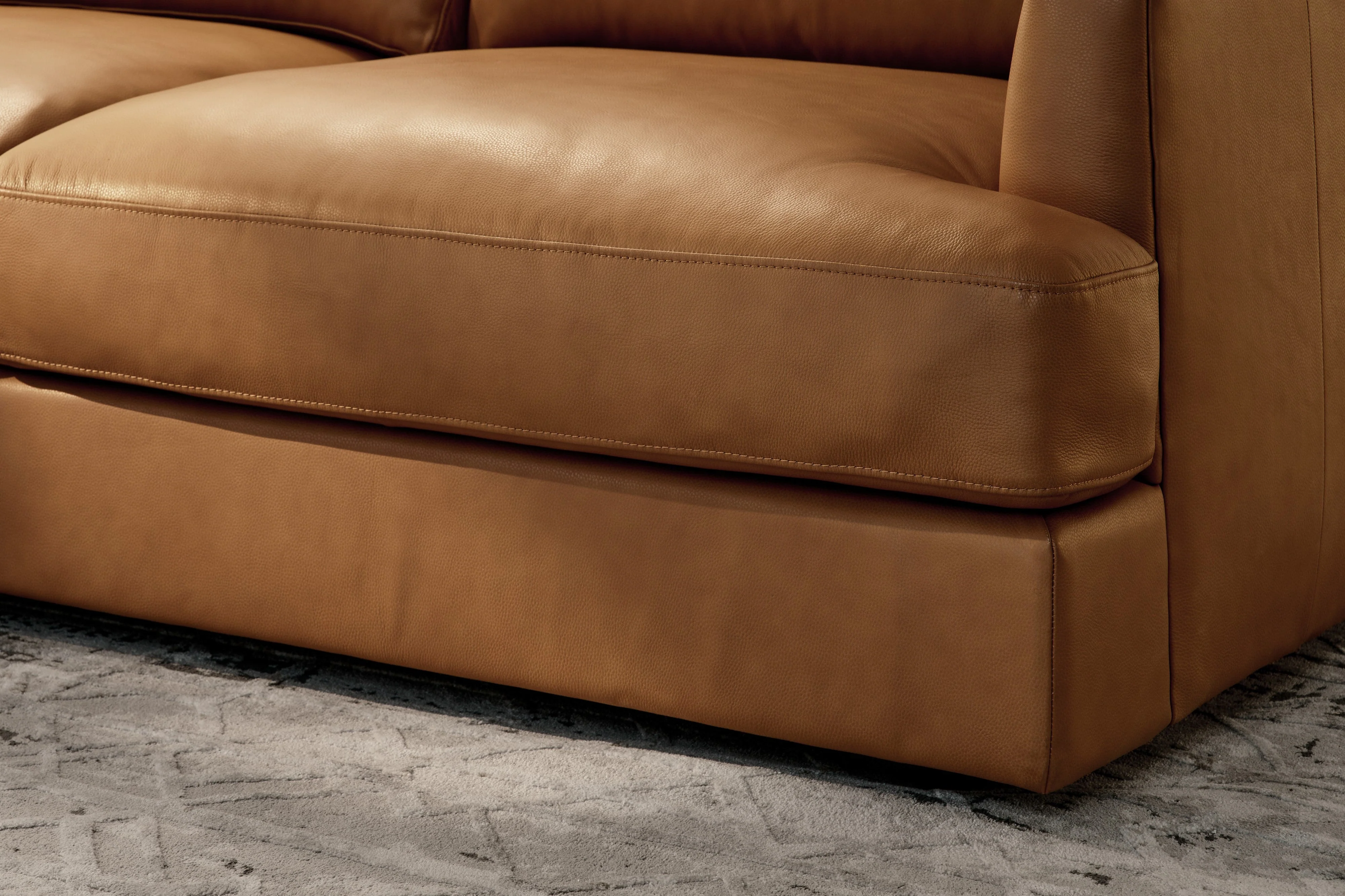 Serena Leather Sectional Lounge - Image 31