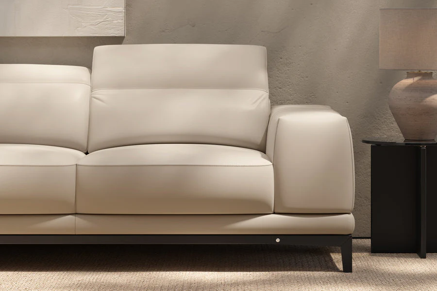 Valletta Leather Corner Sectional Lounge - Image 115