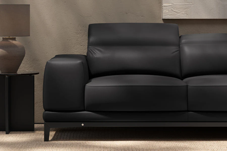 Valletta Leather Corner Sectional Lounge - Image 35
