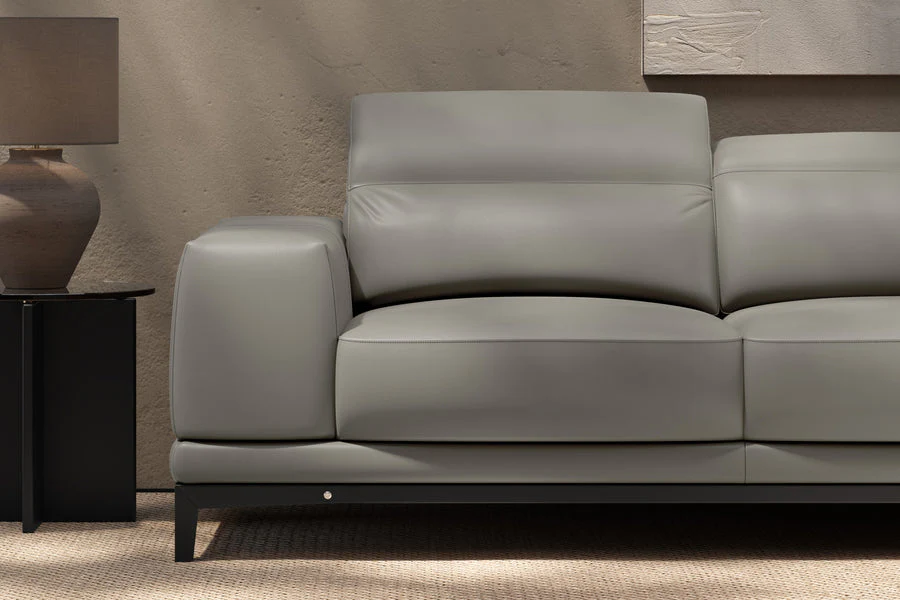 Valletta Leather Corner Sectional Lounge - Image 79