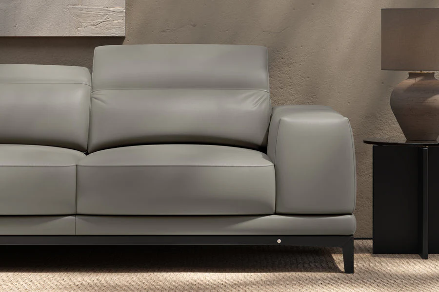 Valletta Leather Corner Sectional Lounge - Image 92